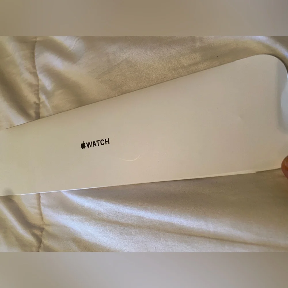 Apple Watch Sports Band - Picture 2 of 3